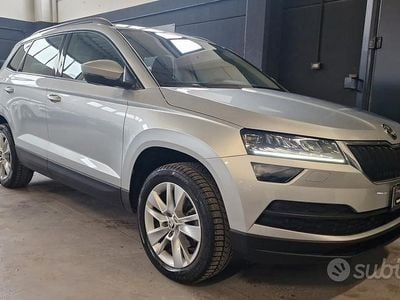 Usata Skoda Karoq Executive 116 CV (85 kW) 2020 Grigio SUV