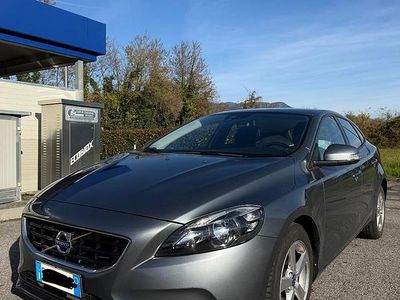 Usata Volvo V40 2016 Grigio Berlina