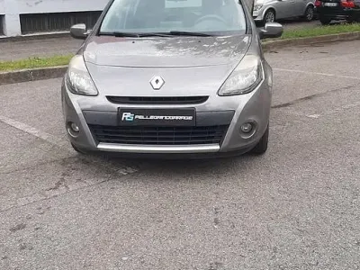 Usata Renault Clio IV 75 CV (55 kW) 2012 Grigio Berlina
