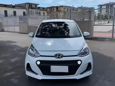 Usata Hyundai i10 66 CV (48 kW) 2018 Bianco Utilitaria