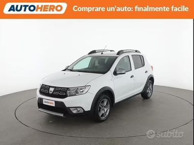 Usata Dacia Sandero 90 CV (66 kW) 2020 Bianco Berlina