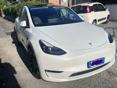 Usata Tesla Model Y Performance 155 kW (211 CV) 2022 SUV