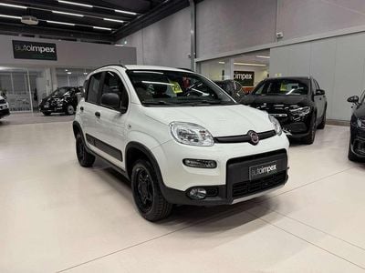 Usata Fiat Panda 4x4 Wild 86 CV (63 kW) 2022 Bianco Utilitaria