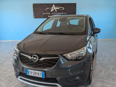 Usata Opel Crossland X Ultimate 120 CV (88 kW) 2018 Grigio SUV