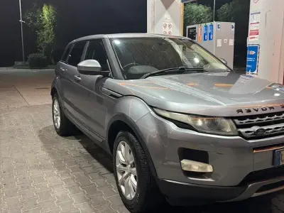 Usata Land Rover Range Rover evoque 150 CV (110 kW) 2014 Grigio SUV