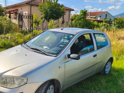 Usata Fiat Punto 69 CV (50 kW) 2006 Grigio Utilitaria