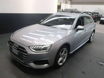 Usata Audi A4 Ambiente 204 CV (150 kW) 2023 Grigio Station wagon