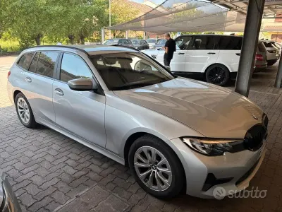 Usata BMW 318 Efficient Dynamics 150 CV (110 kW) 2021 Grigio Station wagon
