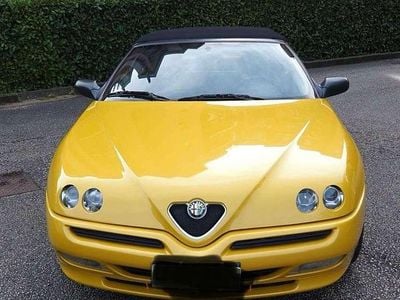 Usata Alfa Romeo Spider 144 CV (105 kW) 2000 Cabrio