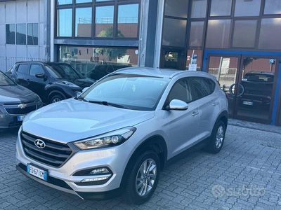 Usata Hyundai Tucson Xpossible 115 CV (84 kW) 2016 Grigio SUV