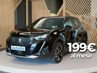 Usata Peugeot 2008 Allure 130 CV (95 kW) 2022 Nero SUV