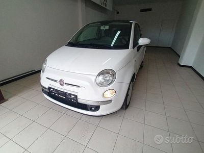 Usata Fiat 500 Lounge 69 CV (50 kW) 2009 Bianco Coupé