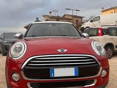 Usata Mini Cooper D Business 116 CV (85 kW) 2015 Rosso Utilitaria
