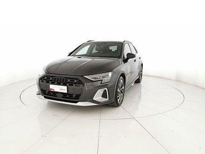Käytetty Audi A3 e-tron Advanced Plus 150 HP (110 kW) 2025 Harmaa Viistoperä
