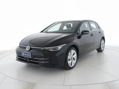 Nuova VW Golf VIII Style 115 CV (84 kW) 2026 Grenadill black metallizzato Berlina