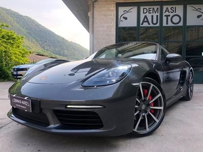 Porsche 718 Boxster