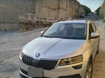 Usata Skoda Karoq 116 CV (85 kW) 2021 Grigio SUV