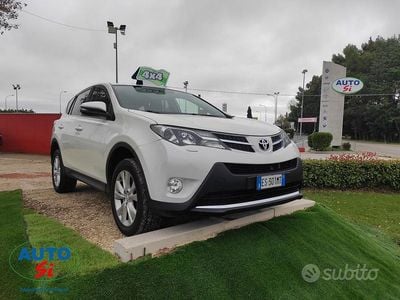 Usata Toyota RAV4 150 CV (110 kW) 2013 Bianco SUV
