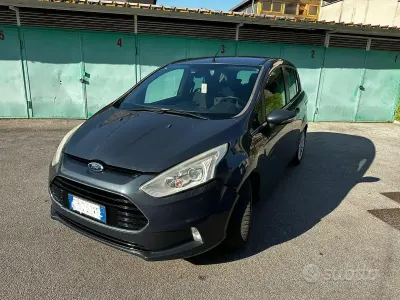 Usata Ford B-MAX 95 CV (69 kW) 2013 Bluazzurro Monovolume