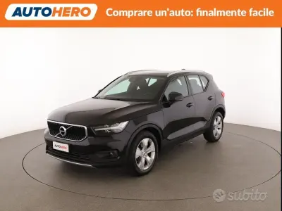 Usata Volvo XC40 Momentum 197 CV (144 kW) 2021 Nero SUV