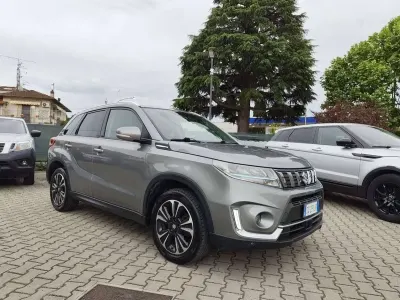 Usata Suzuki Vitara 129 CV (94 kW) 2021 Grigio SUV