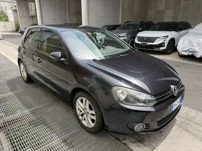 Usata VW Golf VII Highline 122 CV (89 kW) 2012 Berlina