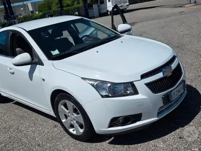 Usata Chevrolet Cruze LT 150 CV (110 kW) 2010 Bianco Berlina