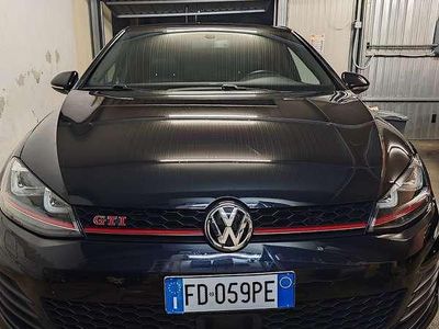Usata VW Golf VII GTI 230 CV (169 kW) 2016 Berlina