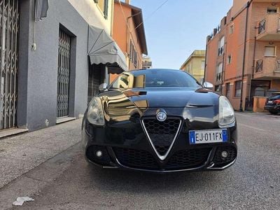 Usata Alfa Romeo Giulietta Distinctive 105 CV (77 kW) 2011 Nero Utilitaria