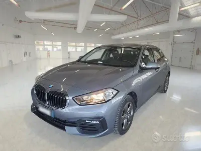 Usata BMW 116 Advantage 116 CV (85 kW) 2023 Grigio Utilitaria