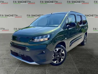 Nuova Fiat Qubo La Prima 131 CV (96 kW) 2026 Verde Monovolume