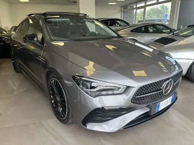 Usata Mercedes CLA200 Shooting Brake AMG Line Premium Plus 150 CV (110 kW) 2024 Grigio daytona met. Station wagon