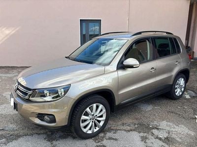 Usata VW Tiguan Style 141 CV (103 kW) 2012 Grigio SUV