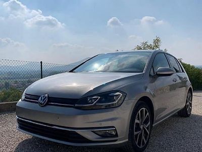 Usata VW Golf VIII Executive 131 CV (96 kW) 2020 Grigio Berlina