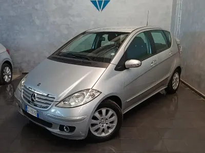 Usata Mercedes A150 Elegance 95 CV (69 kW) 2005 Argento Berlina