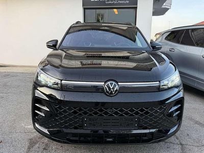 Usata VW Tiguan R-line Plus 193 CV (141 kW) 2025 Nero SUV