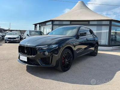 Usata Maserati Levante 250 CV (183 kW) 2019 Nero SUV