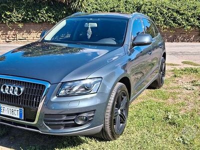 Usata Audi Q5 Ambiente 300 CV (220 kW) 2010 Blu SUV