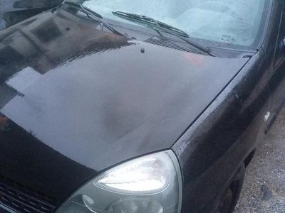 Brugt Renault Clio II 2004 Sort Hatchback