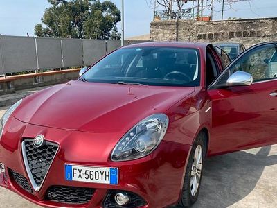 Usata Alfa Romeo Giulietta Distinctive 105 CV (77 kW) 2010 Rosso Utilitaria