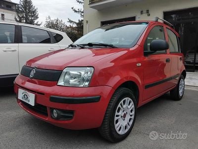 Usata Fiat Panda Classica 69 CV (50 kW) 2012 Rosso Utilitaria