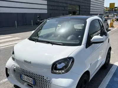 Usata Smart ForTwo Coupé Pulse 41 kW (56 CV) 2021 Utilitaria