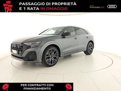 Usata Audi Q8 S-Line 286 CV (210 kW) 2024 Grigio SUV