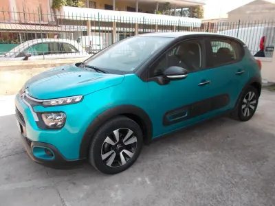 Usata Citroën C3 Shine 102 CV (75 kW) 2021 Verde Utilitaria