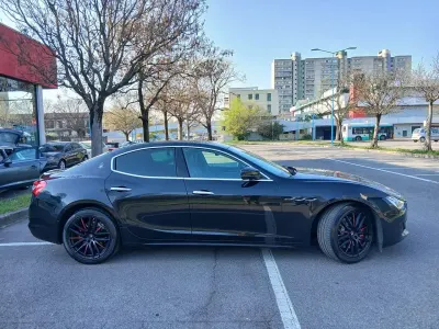 Usata Maserati Ghibli 275 CV (202 kW) 2019 Nero Berlina