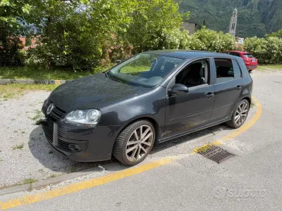 Usata VW Golf V 105 CV (77 kW) 2008 Nero Berlina