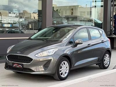 Usata Ford Fiesta 70 CV (51 kW) 2018 Grigio Utilitaria