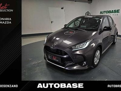 Usata Mazda 2 Comfort 92 CV (67 kW) 2023 Lead grey Utilitaria