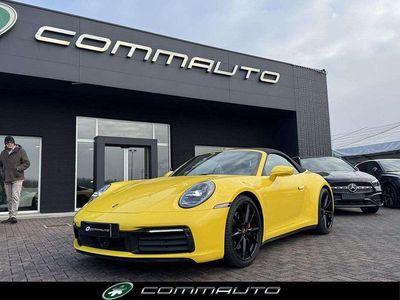 Usata Porsche 911 Carrera S Cabriolet 450 CV (330 kW) 2024 Giallo Cabrio
