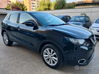 Usata Nissan Qashqai Visia 110 CV (80 kW) 2015 Nero SUV